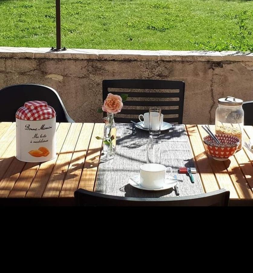 Au Chat Perche Mareil-sur-Mauldre Buitenkant foto
